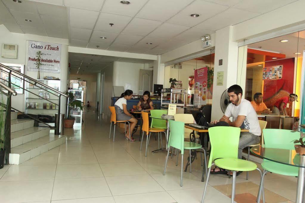 אילוילו City Corporate Inn מראה חיצוני תמונה