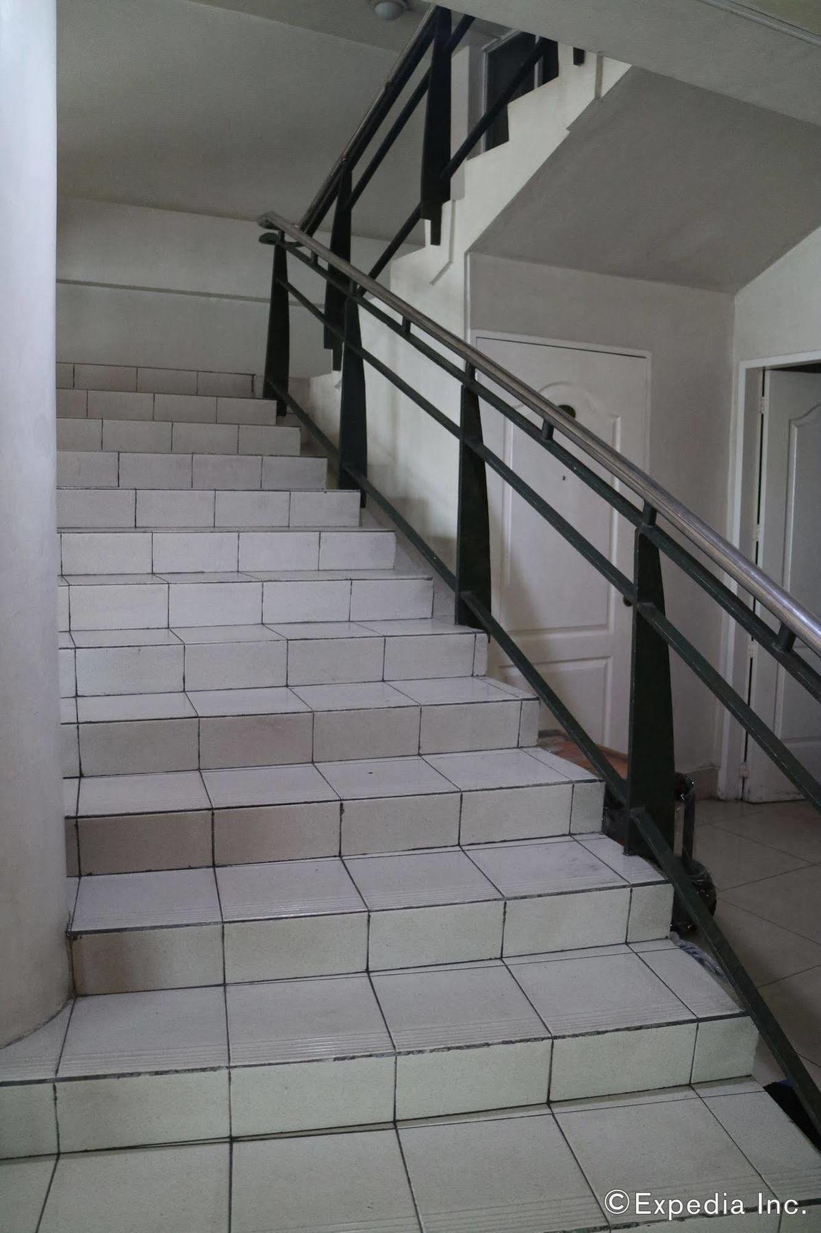 אילוילו City Corporate Inn מראה חיצוני תמונה